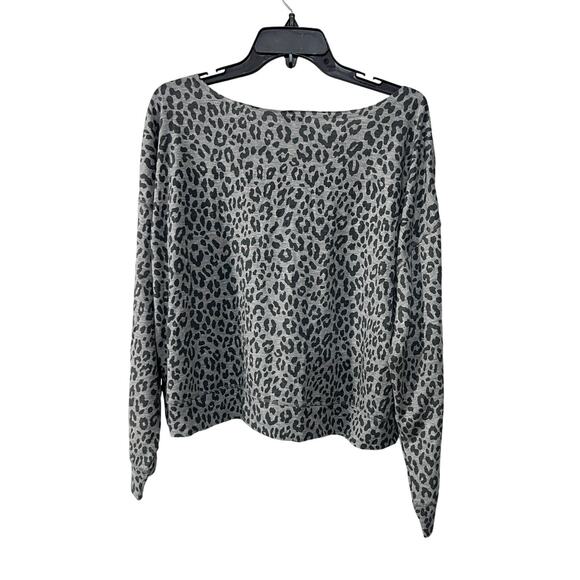 JENNI WOMENS LARGE CASUAL LOUNGE SWEATSHIRT LEOPARD ANIMAL PRINT GRAY NEW! - Picture 2 of 11